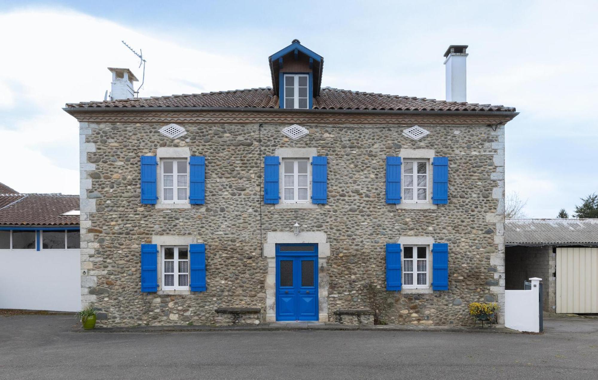 4 Bedroom Cozy Home In Saint-Pée-de Léren Esterno foto